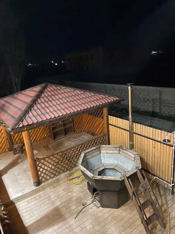 Уютный дом на берегу моря