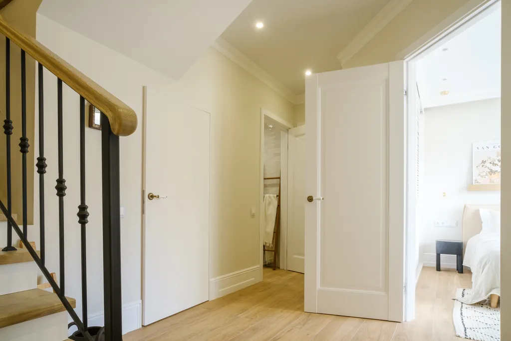 Семейный дом с территорией и видом на море