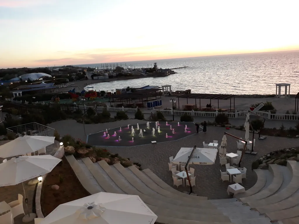 Квартира Очень красивая квартира с великолепным видом на море и парк — Севастополь