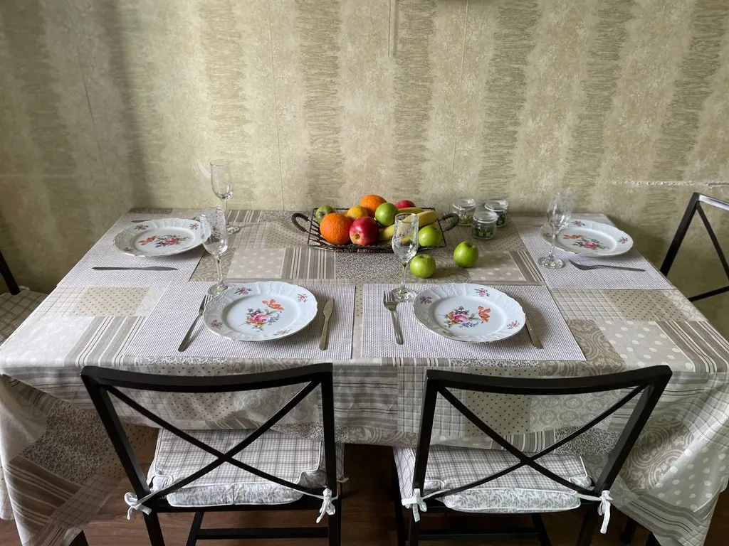 Квартира с масками