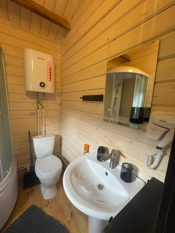 Двухкомнатный уютный гостевой дом с видом на горы 6