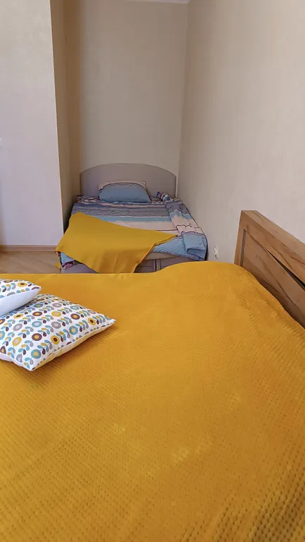 Квартира у озера с террасой