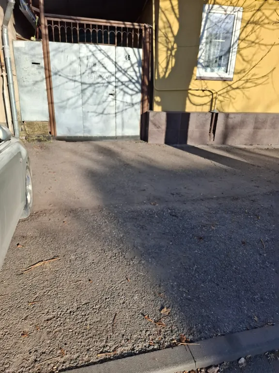 Уютный дом в центре города