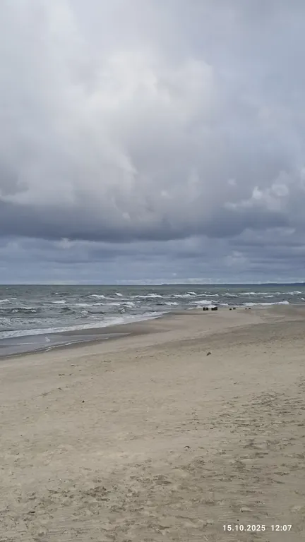 Просторная квартира в доме рядом с морем и парком