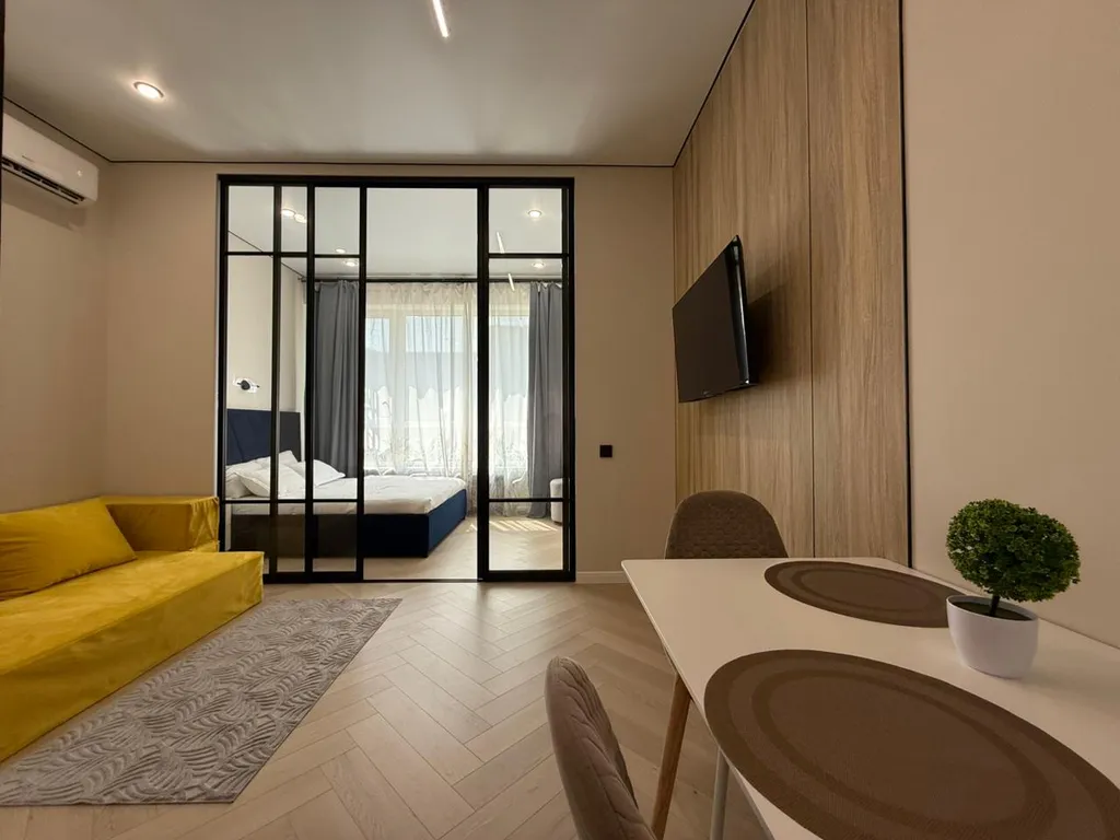 Квартира Яркая ЖК «Меридиан резиденс», центр Алматы & питьевая вода — аренда посуточно в Алматы