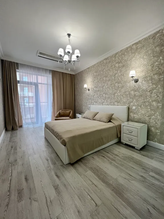 Квартира с боковым видом на бухту и горы