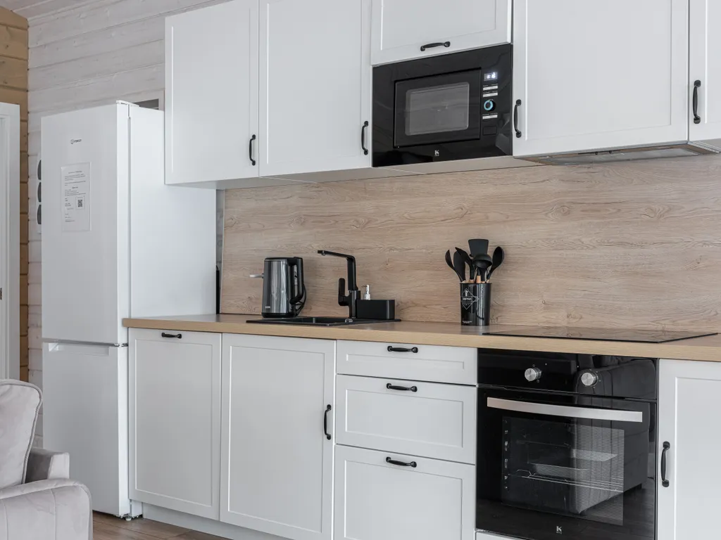 Семейный дом с камином