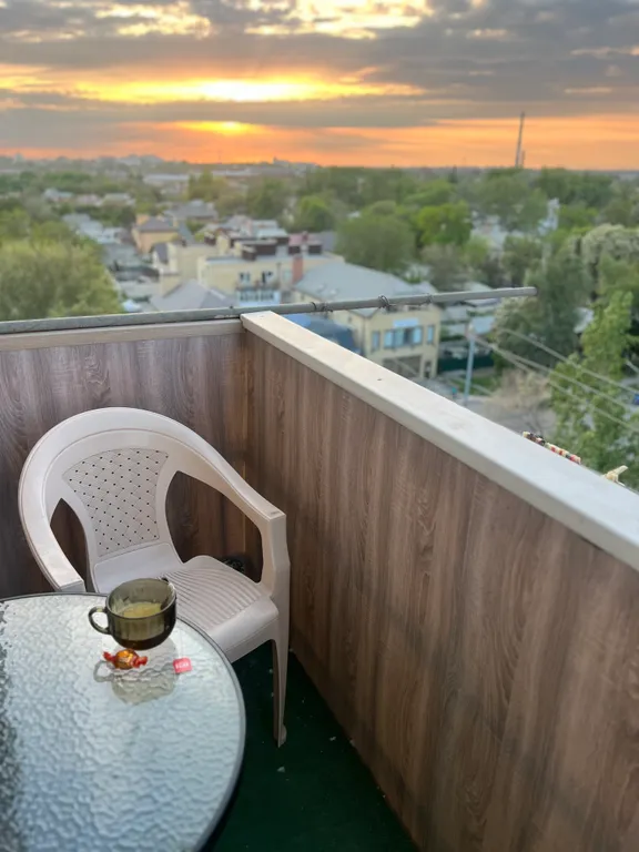 Квартира с шикарным видом и индивидуальным парковочным местом под набл — аренда посуточно в Таганрог