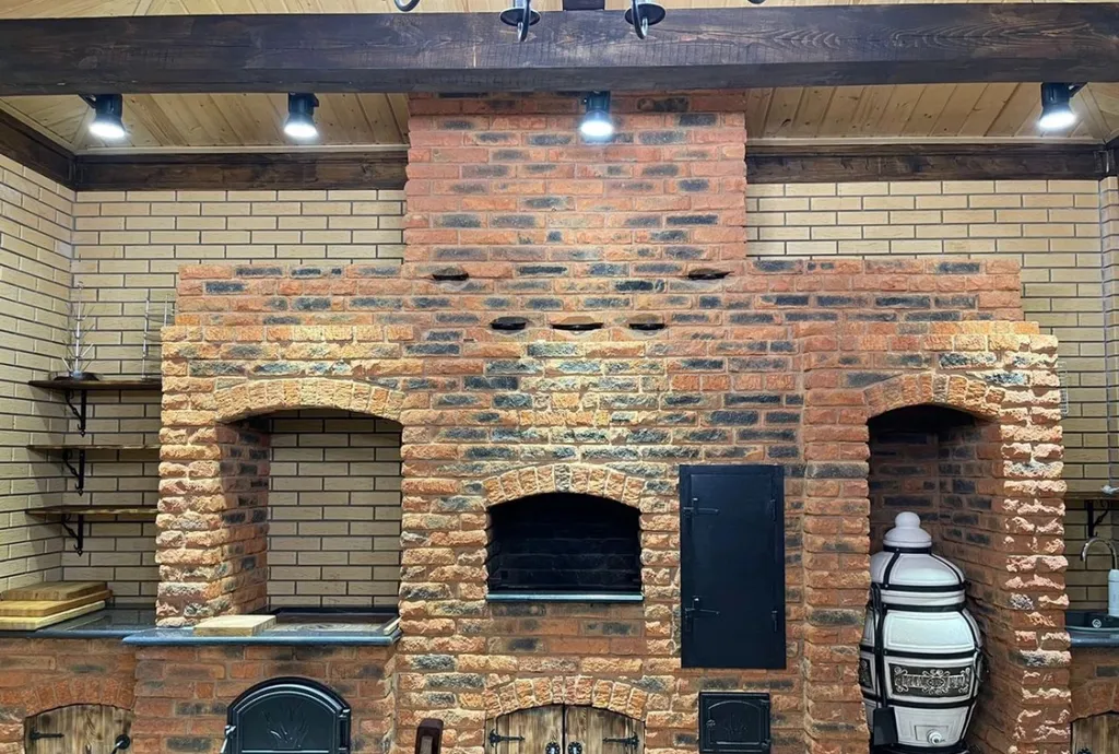 Прекрасный Дом на берегу реки Кама