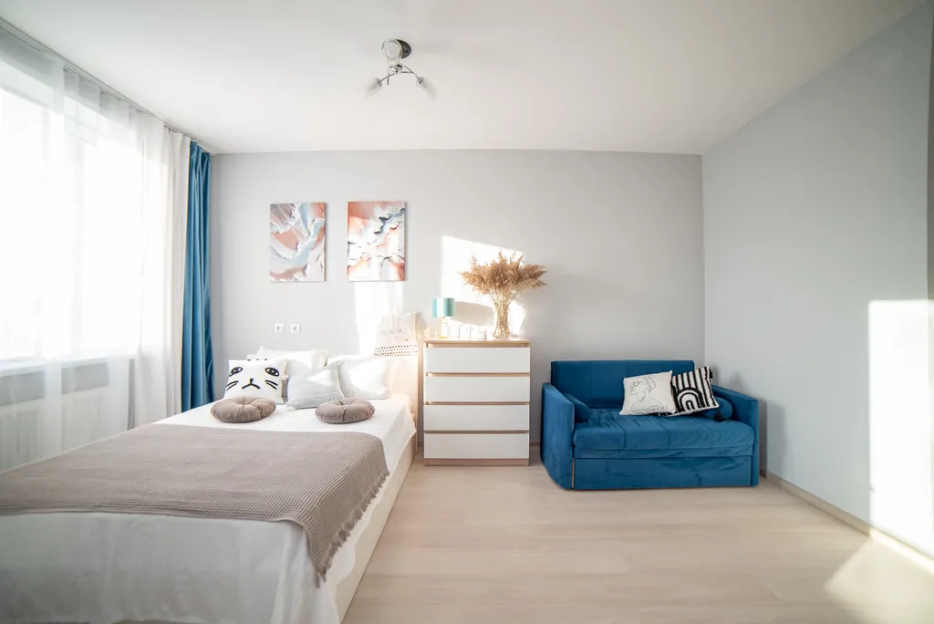 Студия с лоджией на Тенистой 8Б для 4 гостей