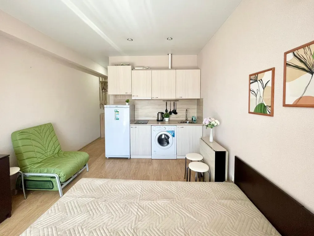 Студия с бассейном на территории ЖК