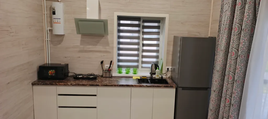 Срубовой дом на берегу Волги