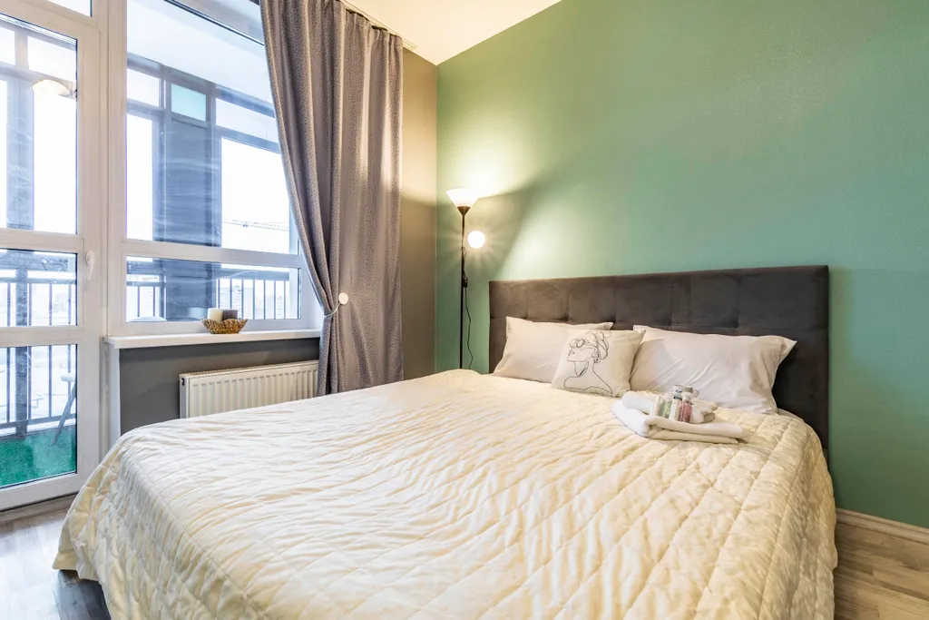 Студия с лоджией для 3 гостей