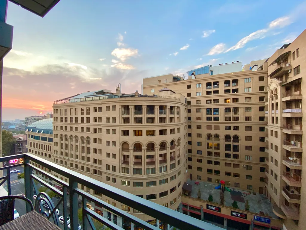 Квартира Апартаменты с 1 спальней с балконом — аренда посуточно в Ереван