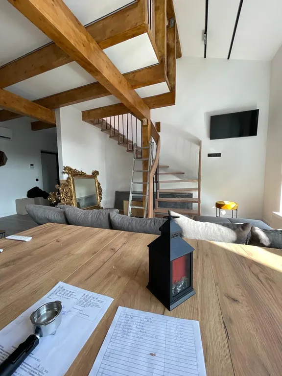 Апартаменты двухуровневые в элитном районе