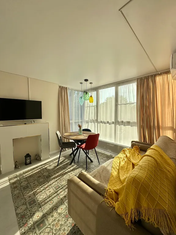 Дизайнерская квартира в новом доме — аренда посуточно в Пятигорск