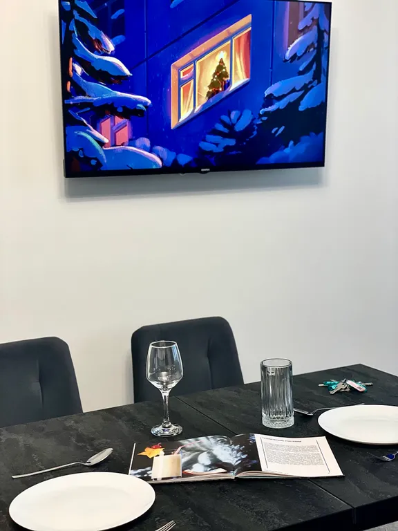 Двухкомнатная просторная квартира с панорамным видом на парк в центре