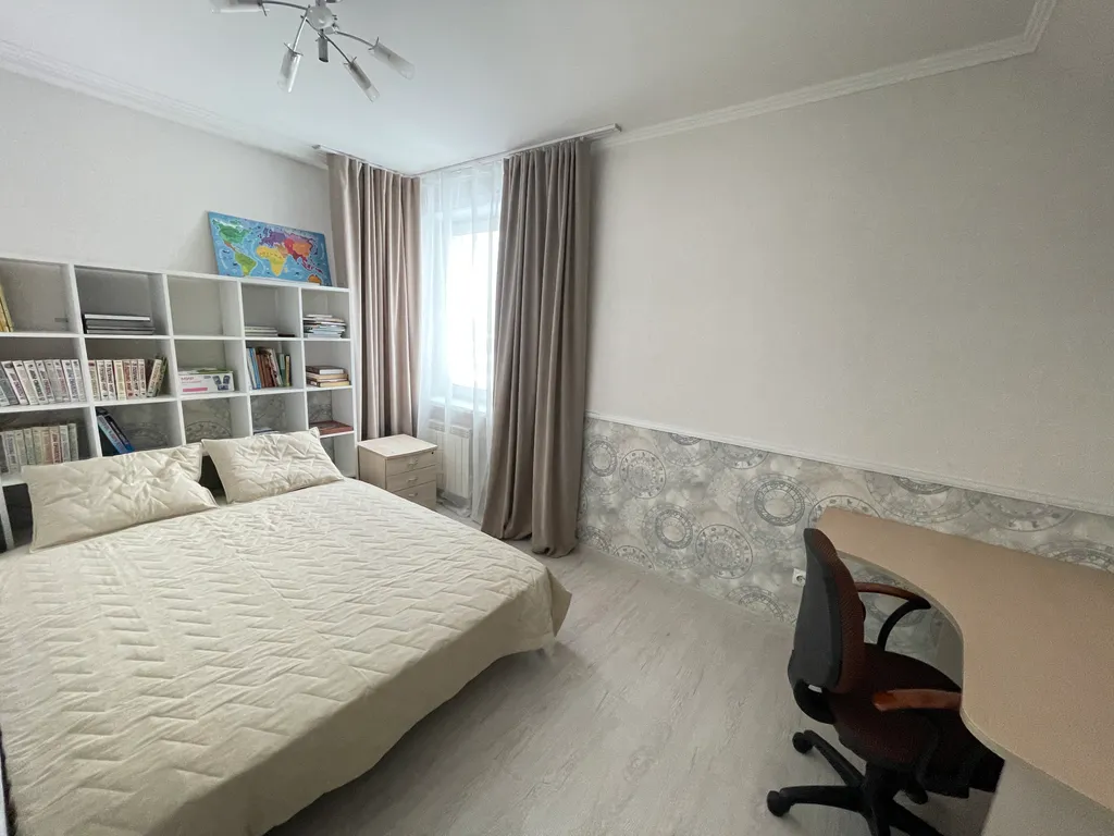 Уютный двухэтажный дом в черте города для отдыха и работы