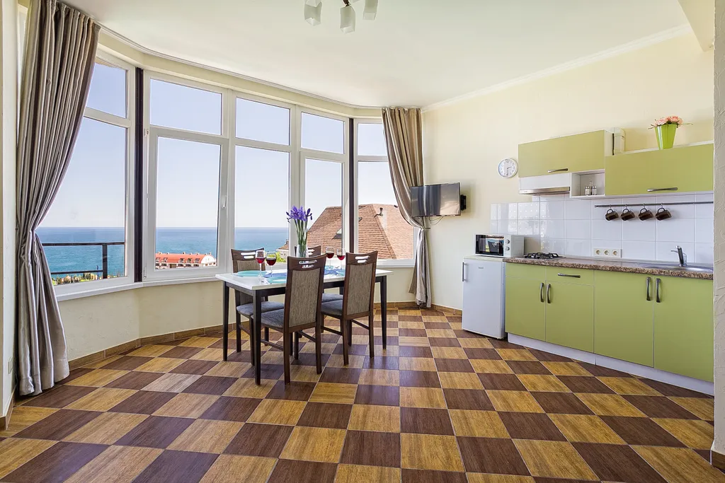 Квартира Апартаменты с спальней и видом на море — аренда посуточно в Ливадия