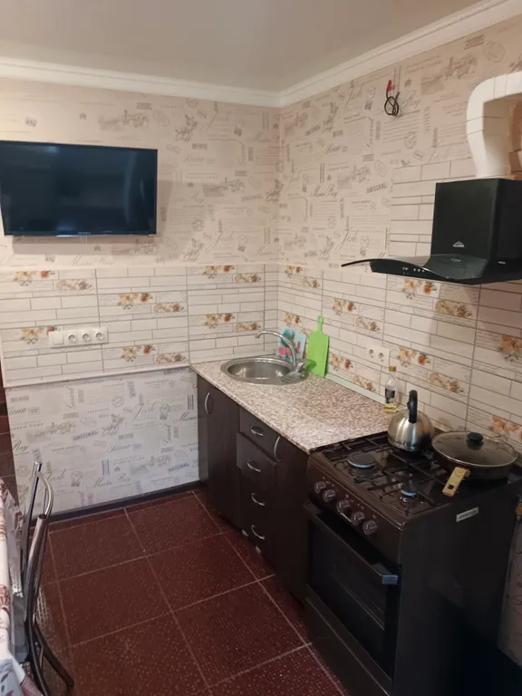 Уютная квартира в центре до моря и жд станции 5-7 минут