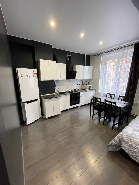 Уютная, большая квартира в центре города