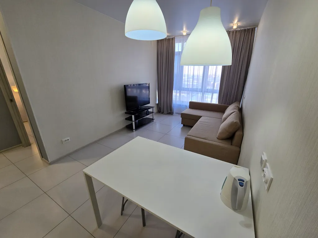 Просторная квартира рядом с Парком Ангелов