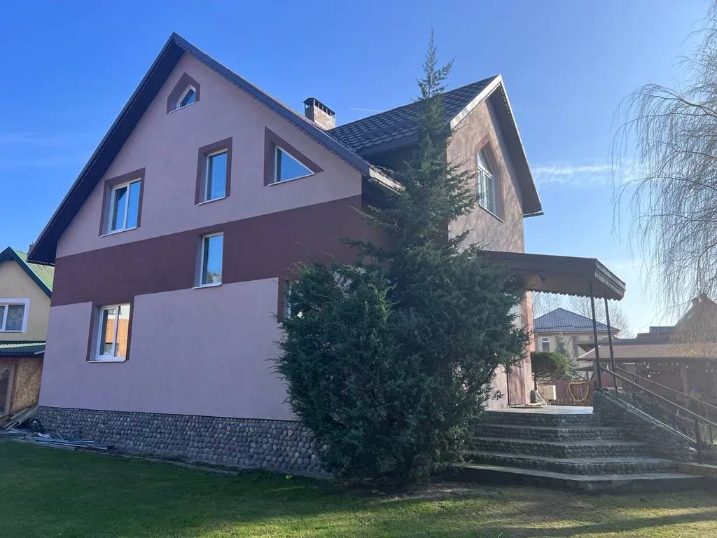 Дом у моря для большой компании