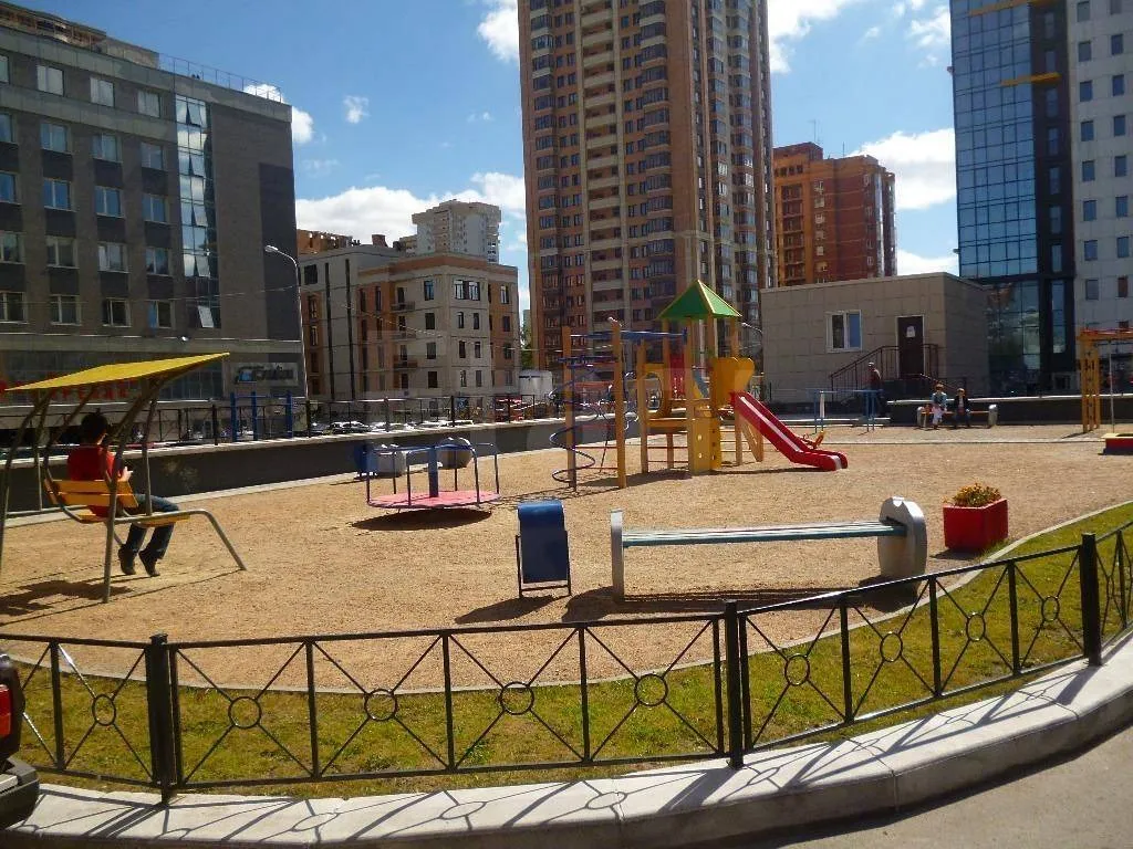 Элитная с джакузи и камином, центр, метро, парк, аква-парк, зоопарк, тцаура