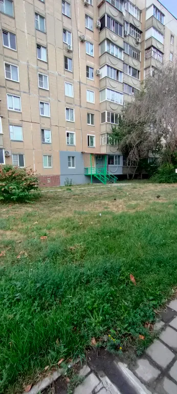 Уютная квартира с отдельным входом в центре города