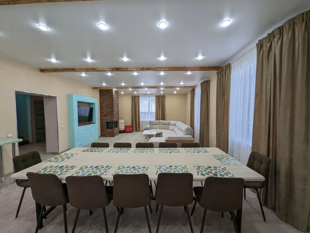 Коттедж с баней