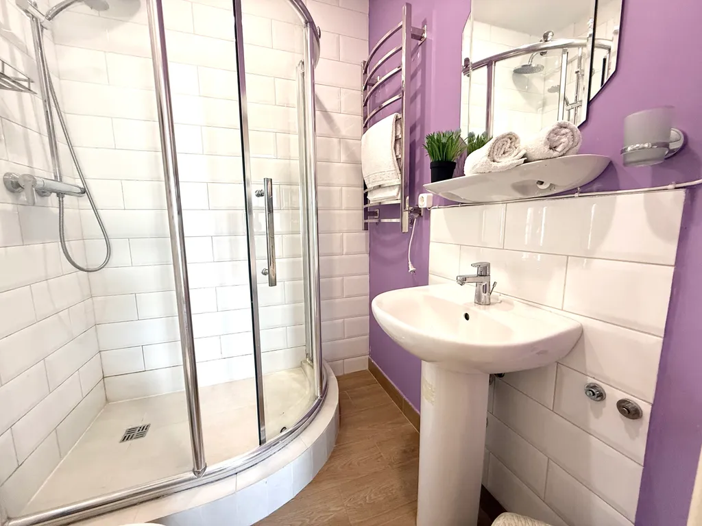 Квартира 1-комнатная Квартира — Нижняя Хобза