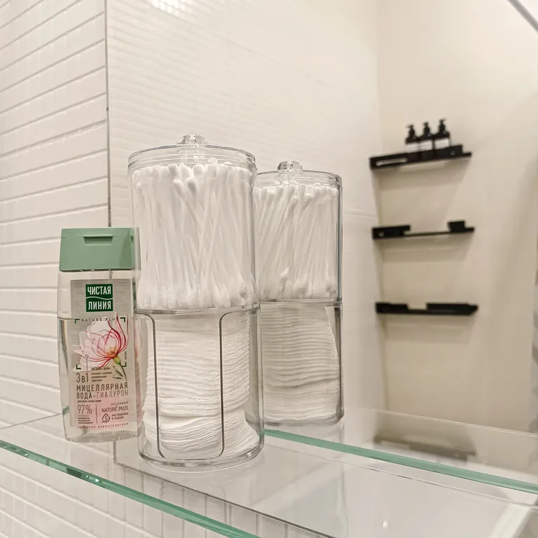 Двухкомнатная квартира возле озера и парка