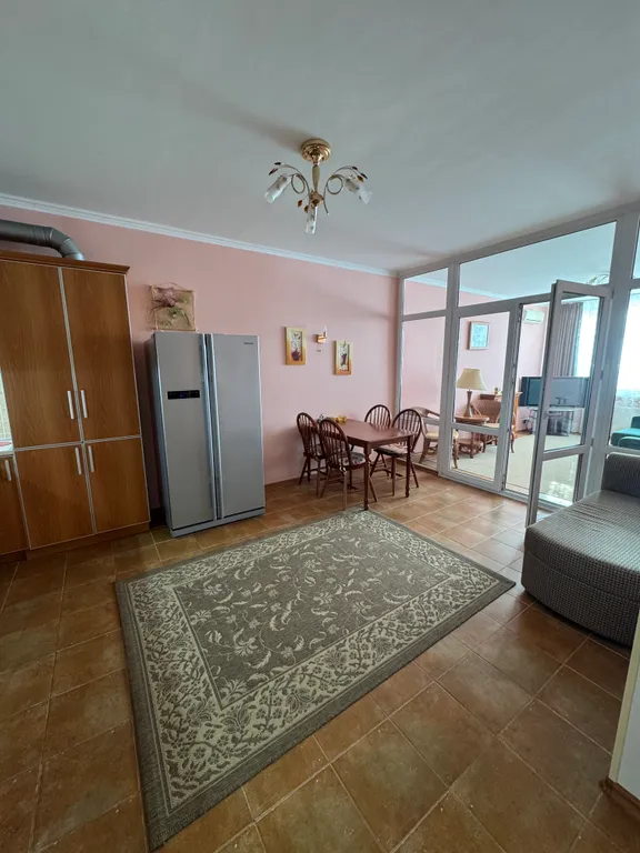 Двухкомнатный апартамент на ЮБК у самого моря