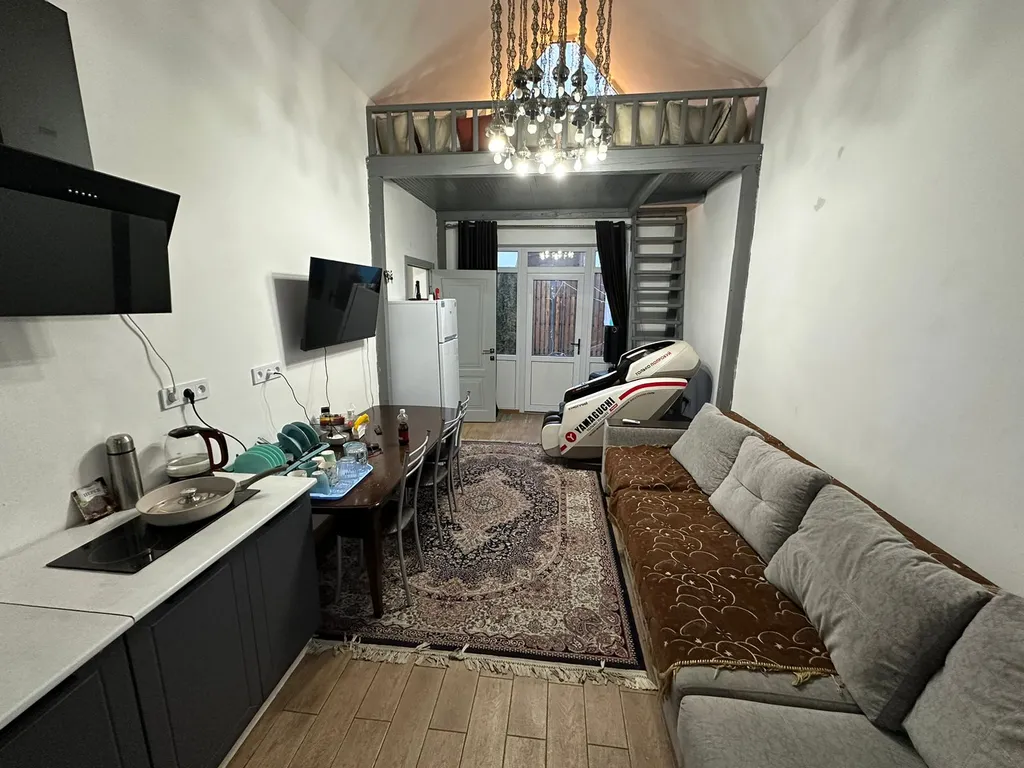 Дом с чаном бассейном баней и мангалом