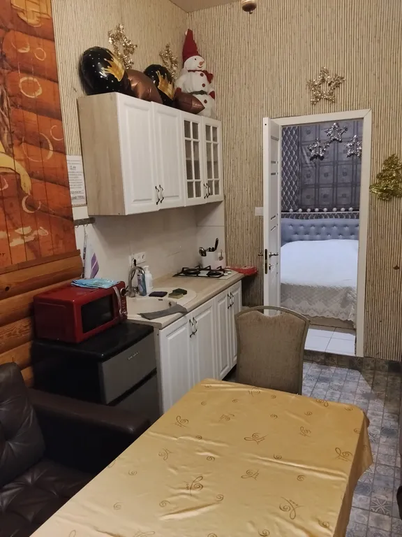 Коттедж с бассейном и баней