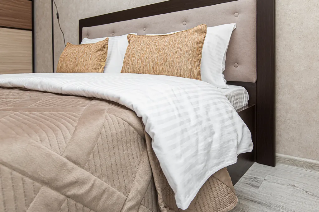 Красивая евродвушка в Академ Riverside