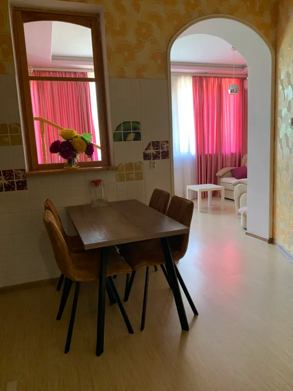 Апартаменты Первомай