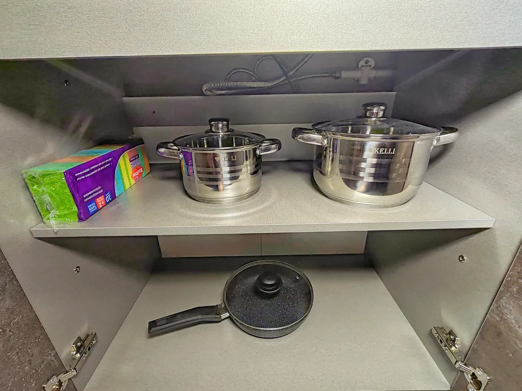 Уютно - и точка с парящей кроватью