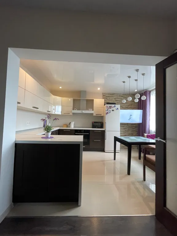 Квартира на первой береговой линии с видом на море и горы