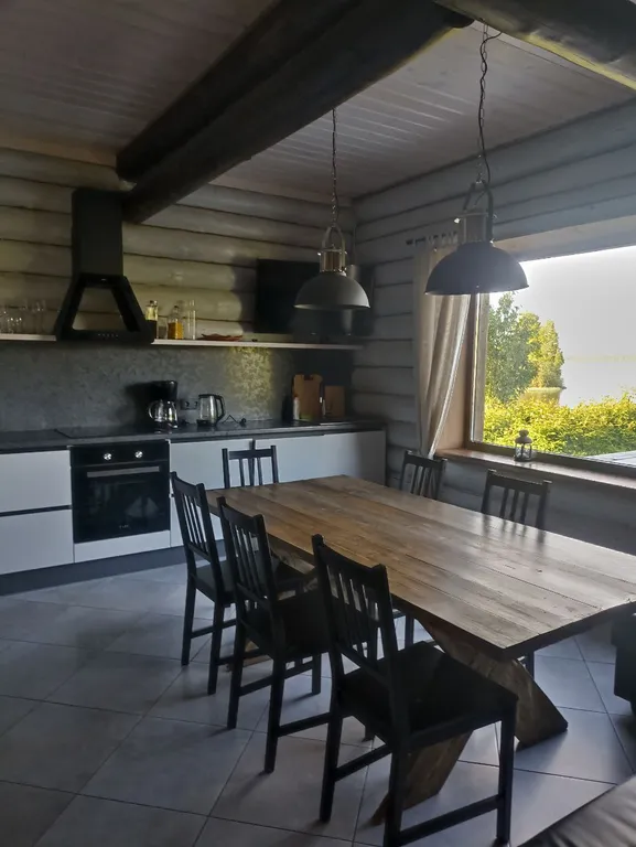 Коттедж на берегу озера