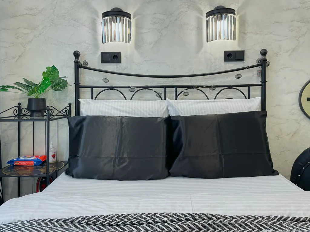 Студия с большой джакузи для двоих