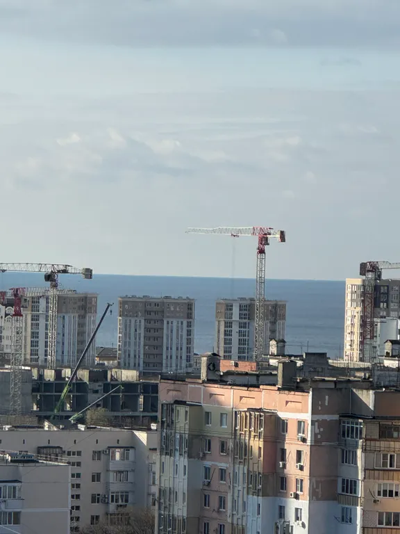 Квартира Светлая уютная квартира в деловом центре города с видом на море — Анапа