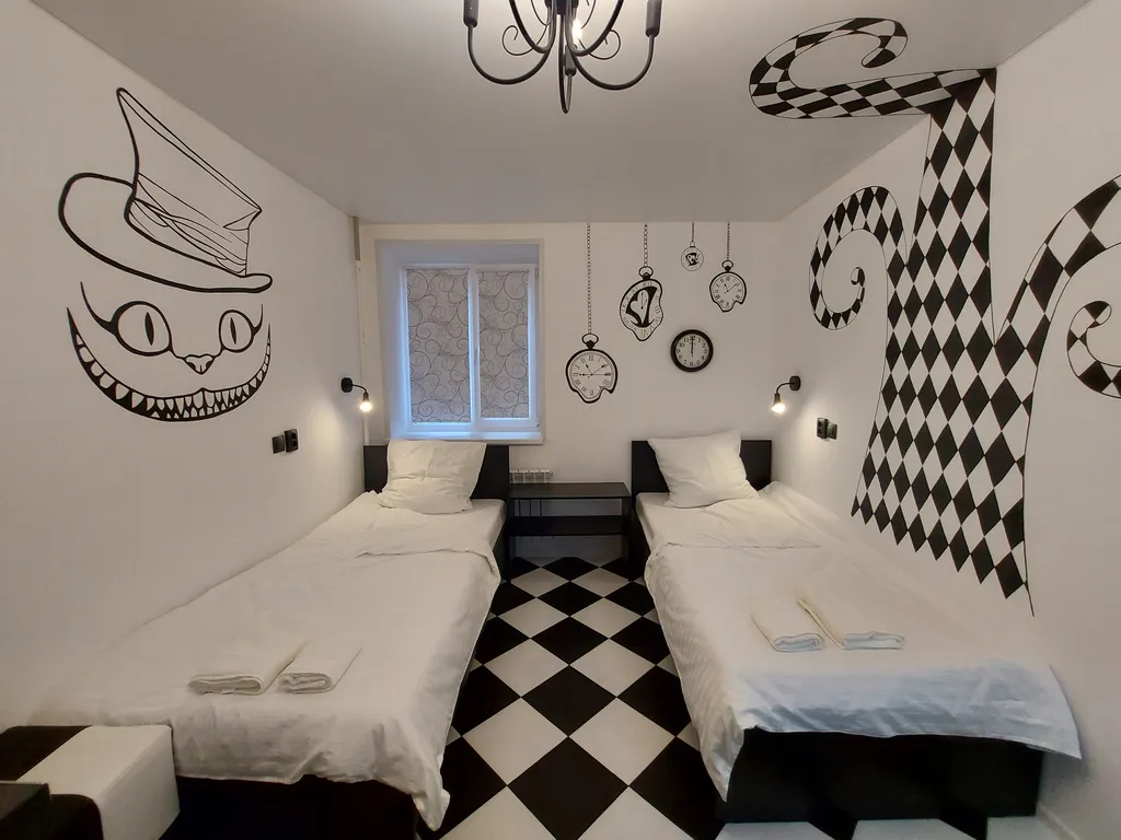 Квартира Студия Чеширский Кот в тихом районе с бесконтактным заселением — аренда посуточно в Саратов