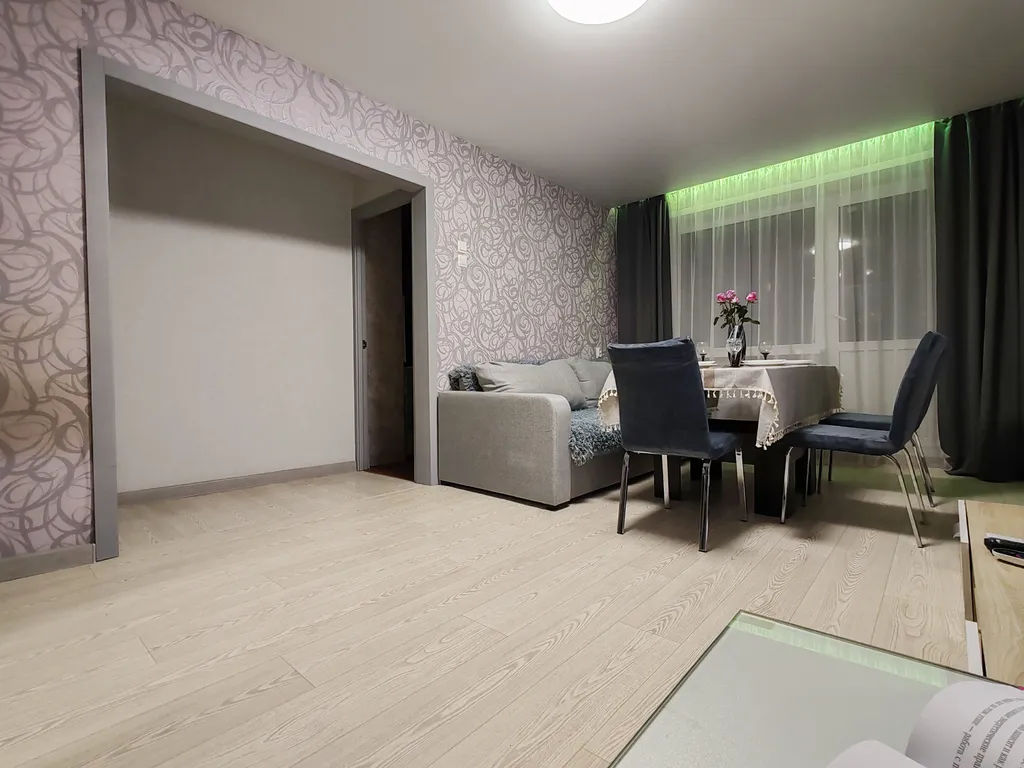 Квартира Уютная домашняя 2-комнатная квартира в 15 минутах езды от Волги — Самара