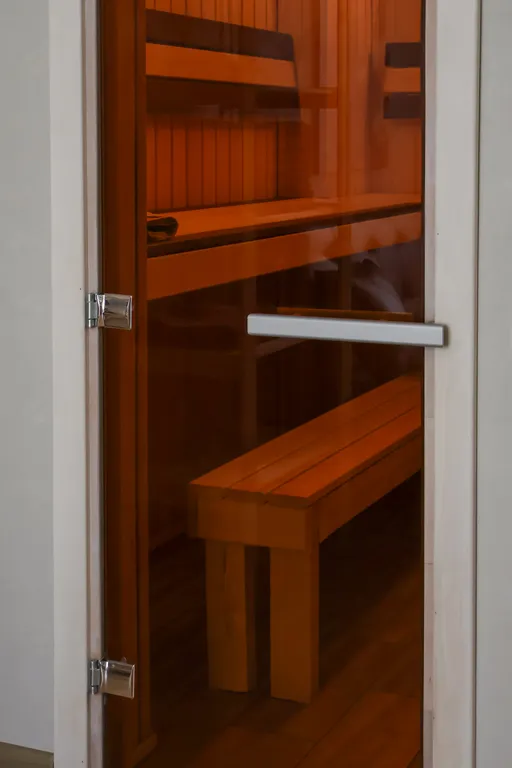 Уютный дом в черте города