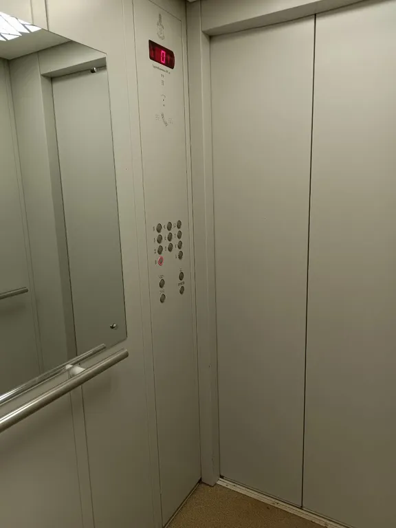 Маленькая студия недалеко от ЧТПЗ