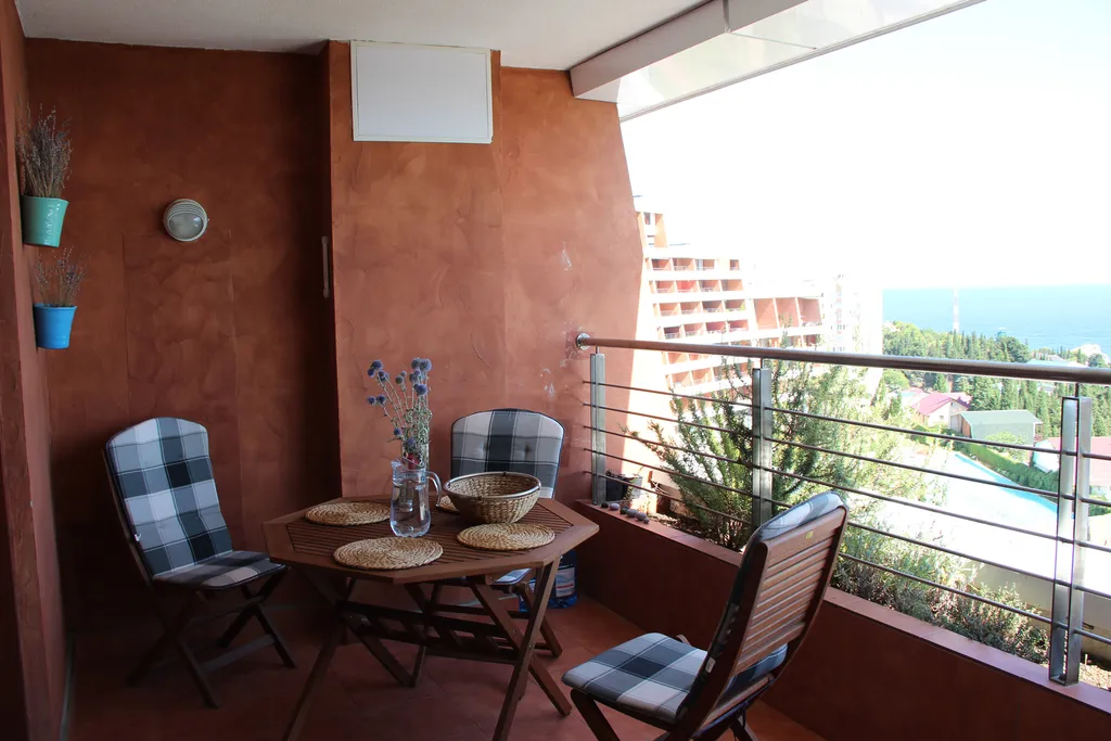 Апартаменты с самым панорамным видом на море и горы в Гурзуфе