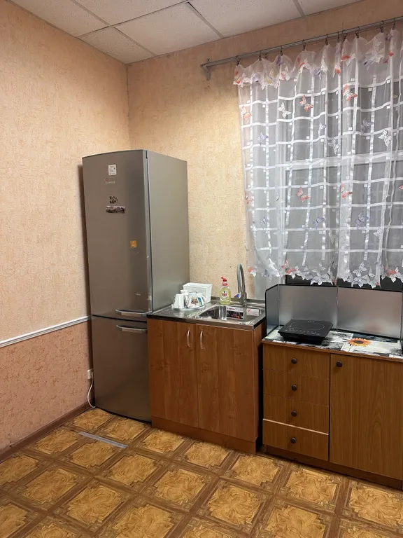 Большая квартира возле Приморского парка