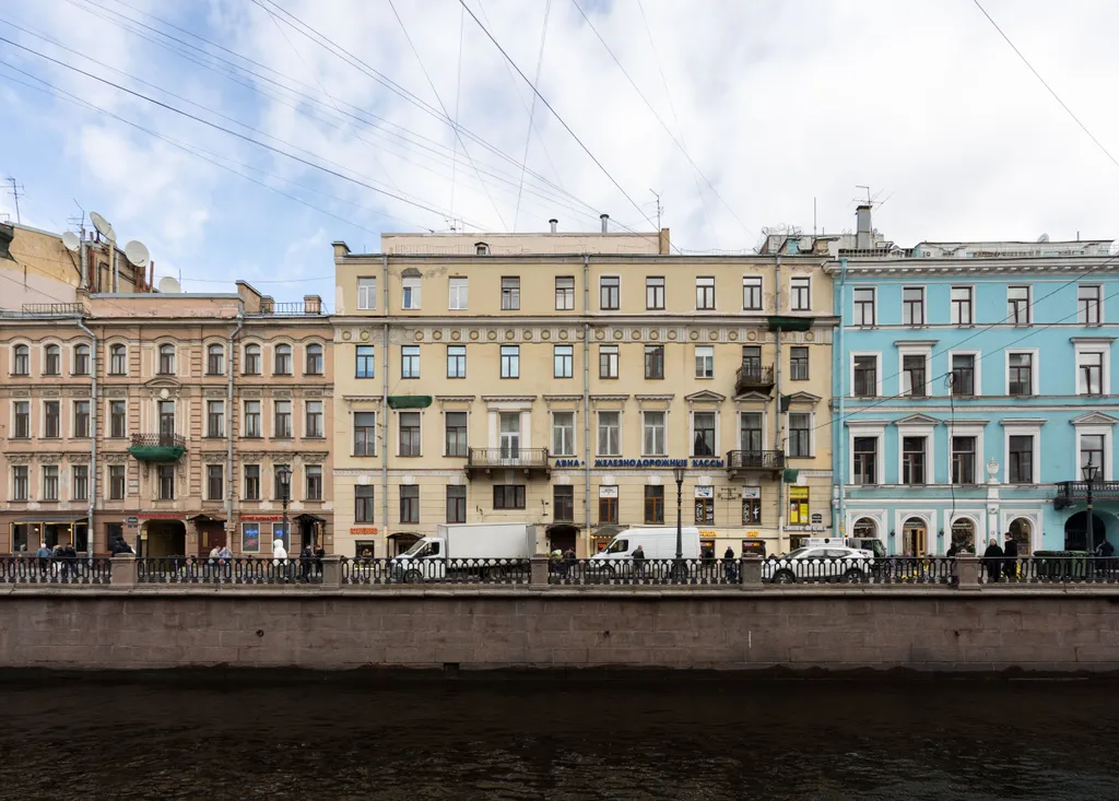 Квартира Апартаменты рядом со Спасом на крови — Санкт-Петербург