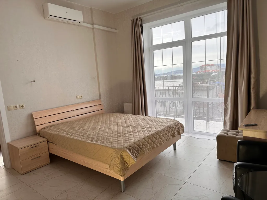 Двухкомнатные апартаменты с шикарным видом на море